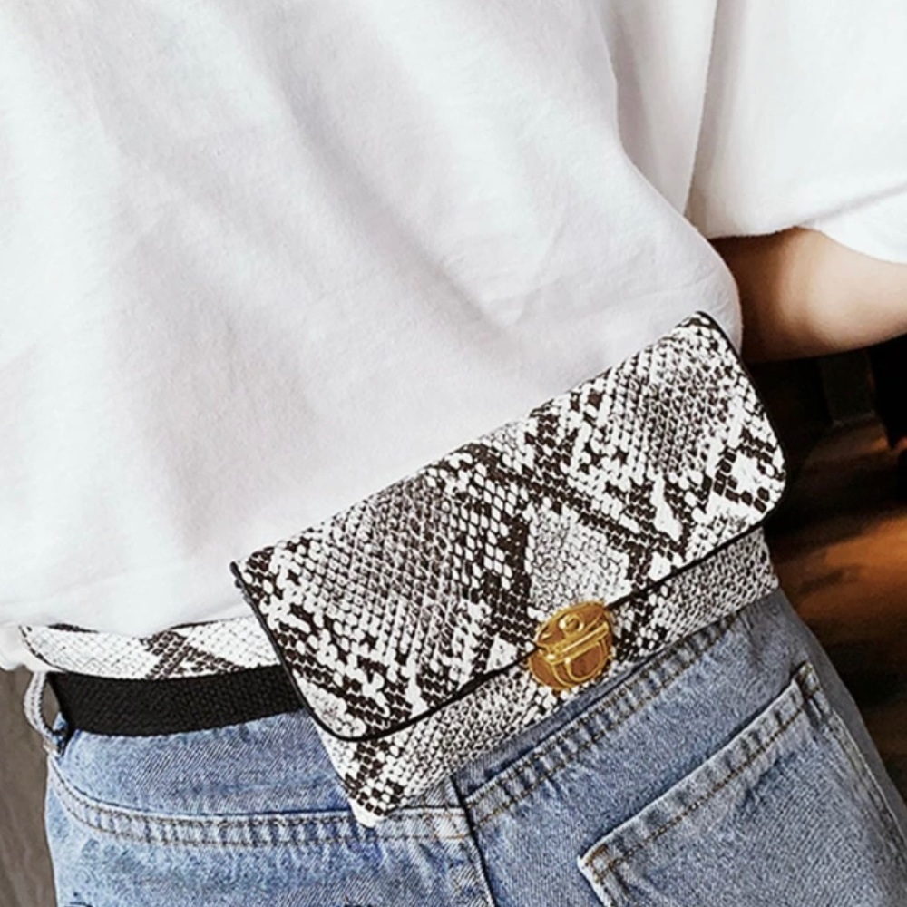 BRAND NEW SNAKESKIN FANNY PACK!